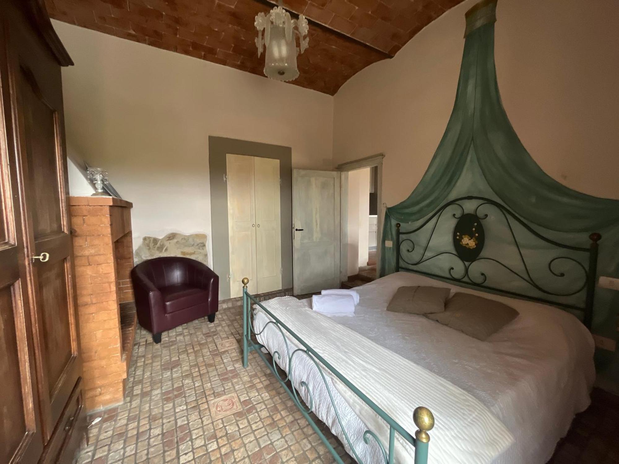 Il Fiorino Di Badia Apartment Badia A Passigano Екстериор снимка